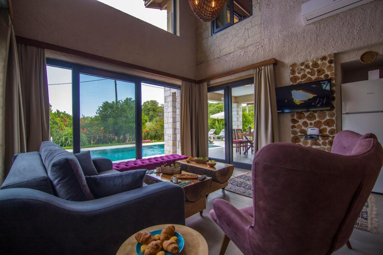 Volans Suites Villas フェティエ エクステリア 写真