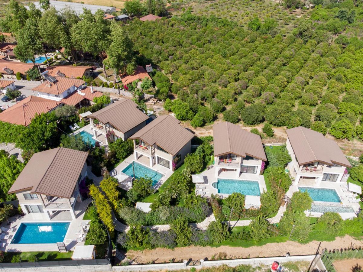 Volans Suites Villas フェティエ エクステリア 写真